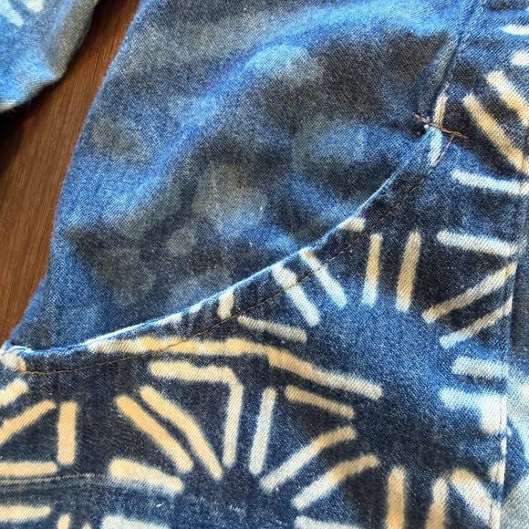 Sacred Threads Lightweight Jacket - Picture 4 of 6